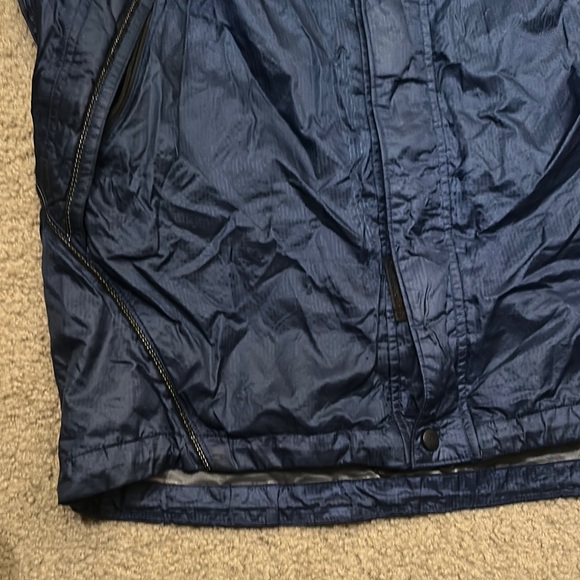 REI Men's Navy and Black Windbreaker - Picture 8 of 12